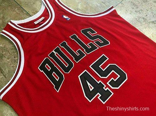 Men's Michael Jordan Red Retro Classic Team Jersey