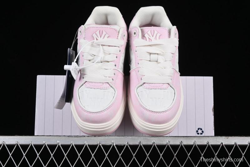 New York Yankees MLB Chunky Liner Classic Monogram Lightweight Platform Sneakers with 6cm Height Increase - 3ASXCMN4N50PKS