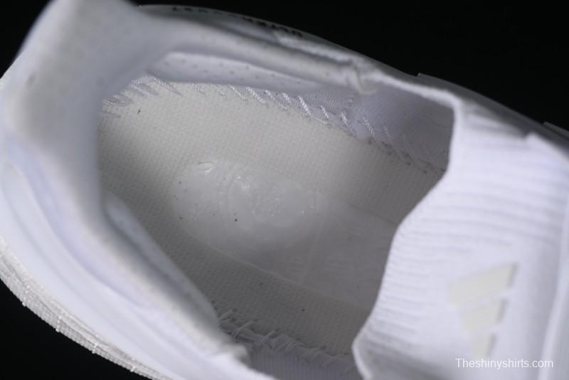 Adidas Ultraboost 5 ID8813 Running Shoes with Boost Cushioning