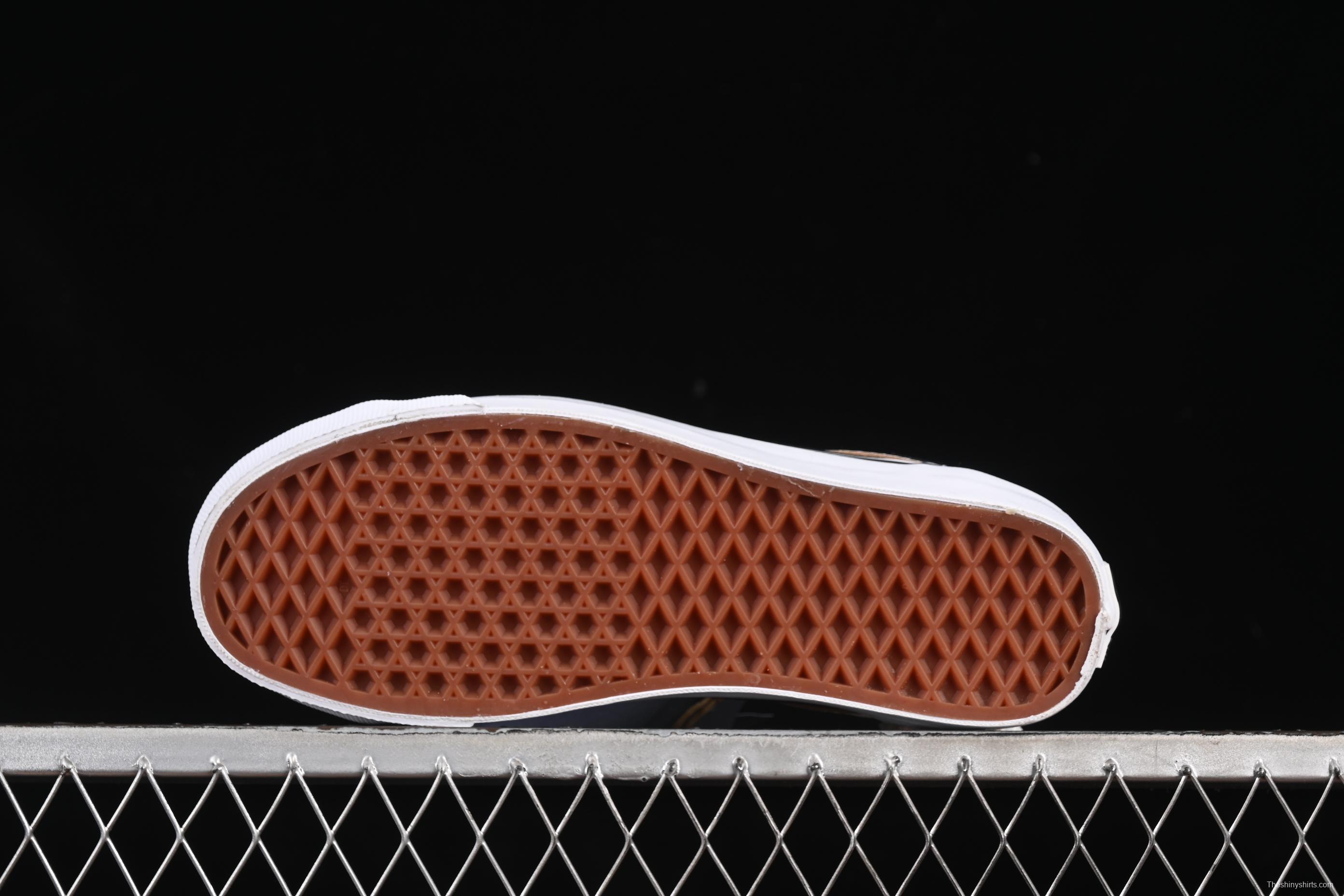 Vans Old Skool 36 Vibram Low-Top Retro Skate Shoes - VN000D2GBA2