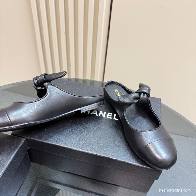 2025 Women Chanel Black Lambskin Leather Mules KFY00270