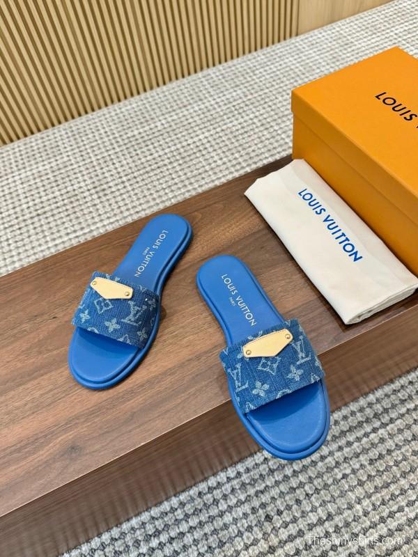 2025 Women Louis Vuitton Blue Denim Leather Slippers LY00200