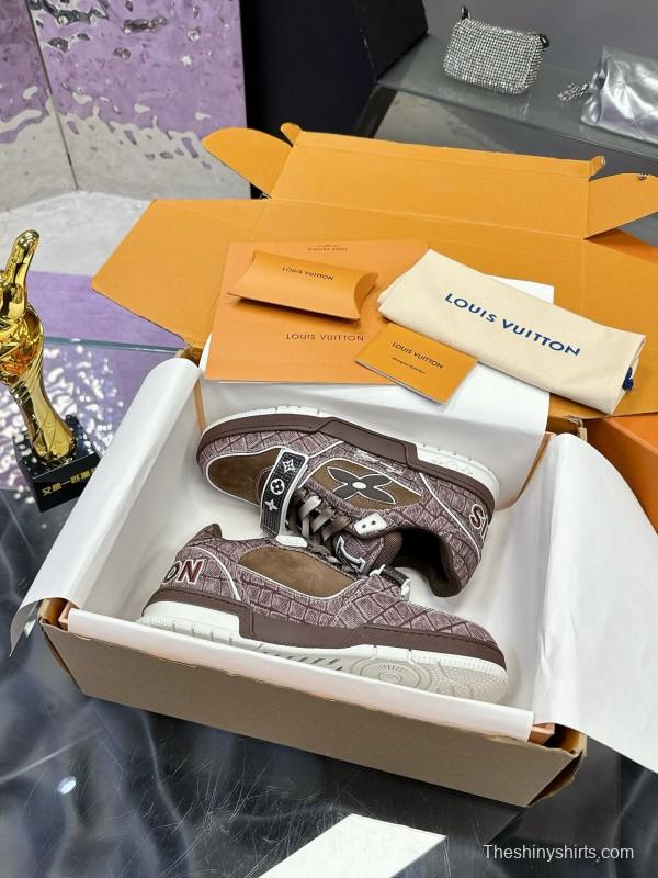 2024 Unisex Louis Vuitton Brown Silk Leather Denim Plimsolls Magic Tape MJ00410