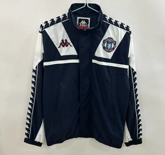 25/26 Manchester United 1967 Style Black/White Windbreaker