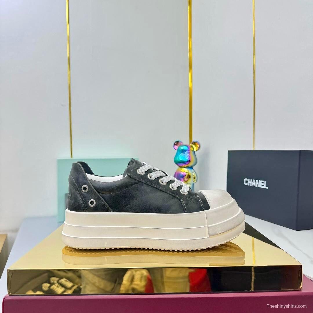 Chanel 2025 SS Panda Casual Sneakers Dirty Style - LY00330